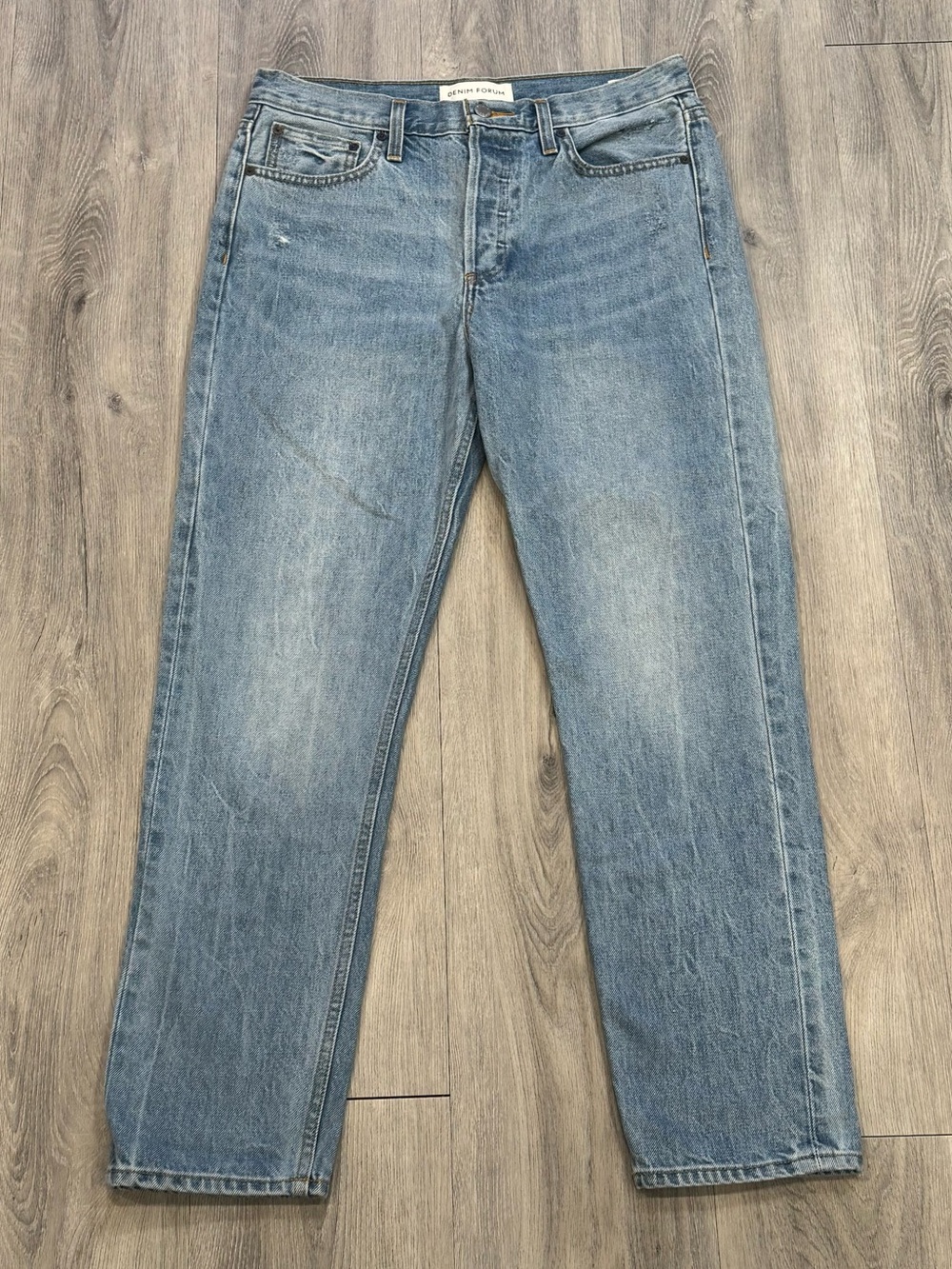 Denim Forum Women’s Casual Light Blue Distressed Denim Relaxed Ex-Boyfriend Jean